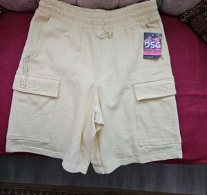 DSG Mens Shorts Small Light Yellow